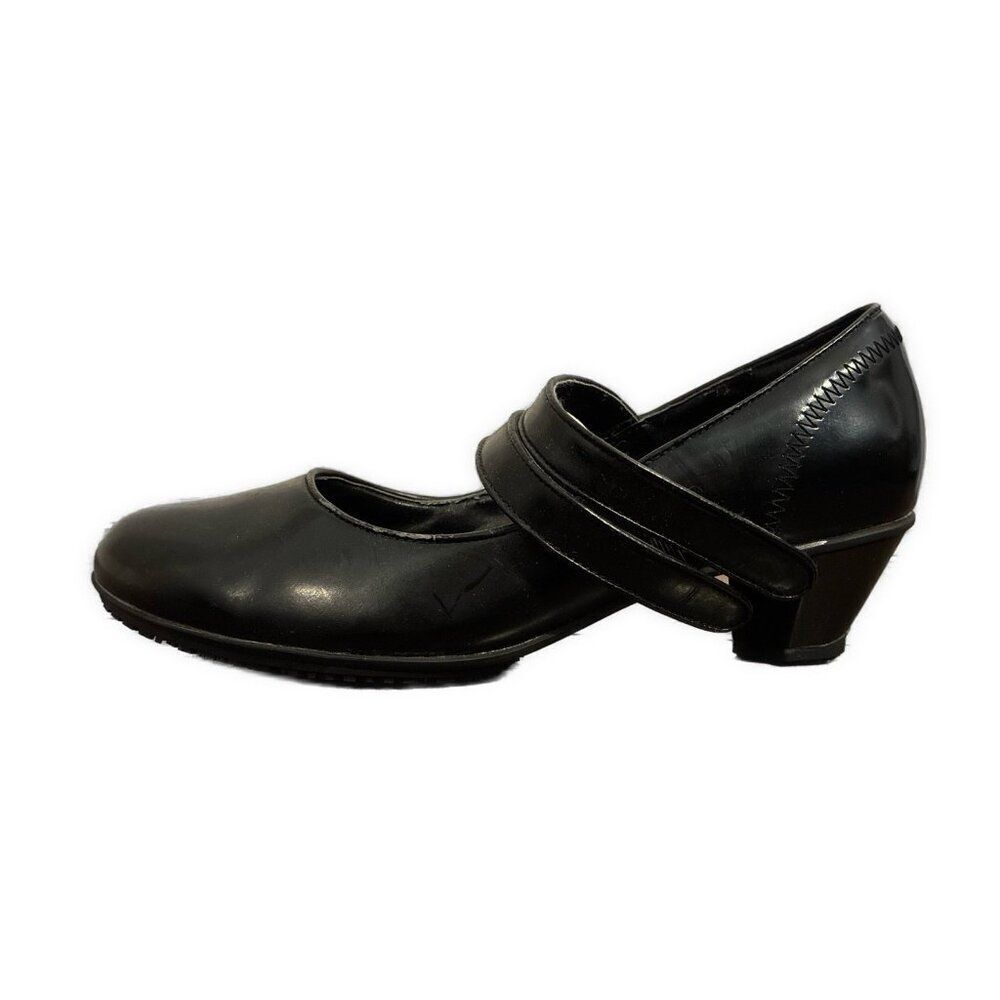 Shoes For Crews Black Label Genuine Leather Low Heel Pumps 6.5